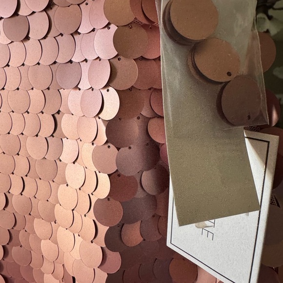 1.state Pink Sequin Skirt - Picture 3 of 6